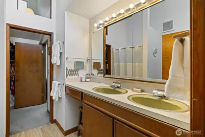 3068 169th Avenue NE, Bellevue, WA 98008 - Photo 13