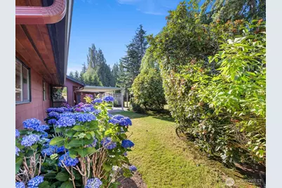 4900 98th Place NE, Marysville, WA 98270 - Photo 5