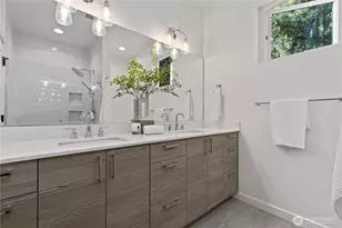 4218 Latona Ave NE, Seattle, WA 98105 - Photo 19