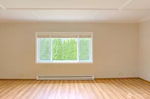 9017 5th Ave NE, Seattle, WA 98115 - Photo 5