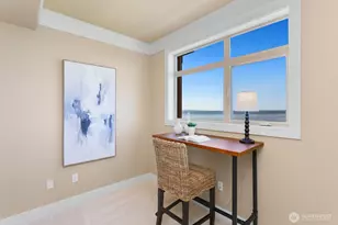 55 Pine St, Edmonds, WA 98020 - Photo 27