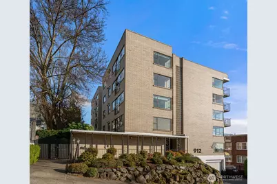 912 3rd Avenue W #101, Seattle, WA 98119 - Photo 25