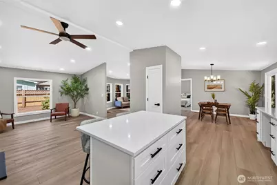 12417 207th Avenue E, Bonney Lake, WA 98391 - Photo 15