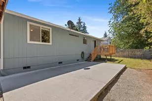 26828 NE Bird St, Duvall, WA 98019 - Photo 17