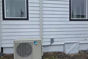 511 E 4th St, Port Angeles, WA 98362 - Photo 27