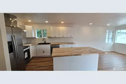 511 E Fourth Street, Port Angeles, WA 98362 - Photo 17