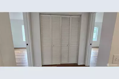 511 E Fourth Street, Port Angeles, WA 98362 - Photo 9