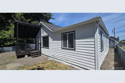 511 E Fourth Street, Port Angeles, WA 98362 - Photo 3