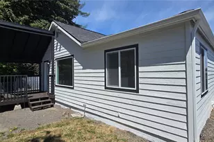 511 E 4th St, Port Angeles, WA 98362 - Photo 3