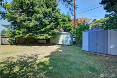 8626 21st Avenue NW, Seattle, WA 98117 - Photo 21