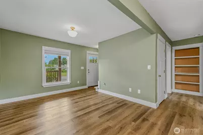 1044 Park Street, Woodland, WA 98674 - Photo 5