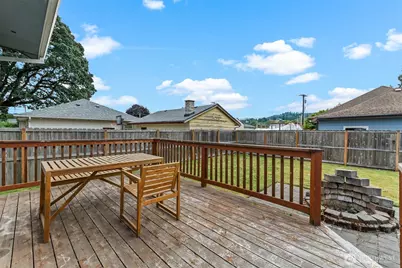 1044 Park Street, Woodland, WA 98674 - Photo 29