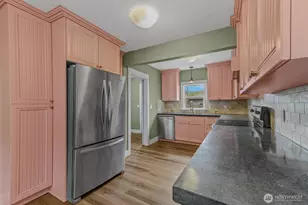 1044 Park St, Woodland, WA 98674 - Photo 9