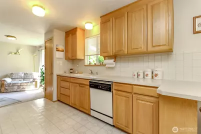 31244 9th Avenue S, Federal Way, WA 98003 - Photo 9
