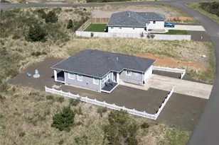 1439 Diamond Head Ave SW, Ocean Shores, WA 98569 - Photo 37