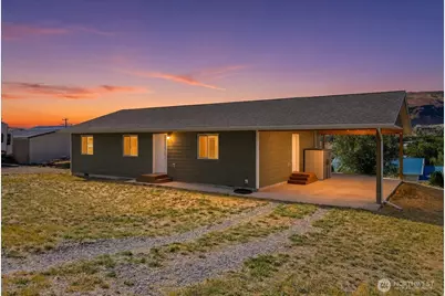 109 C Street, Grand Coulee, WA 99133 - Photo 1
