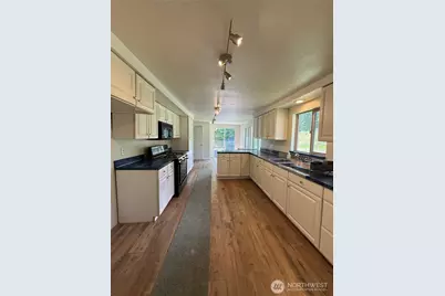 13722 Center Road, Quilcene, WA 98376 - Photo 11