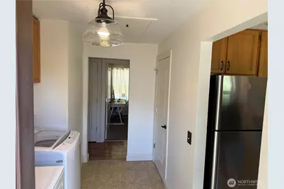 709 South Street SE, Tumwater, WA 98501 - Photo 9