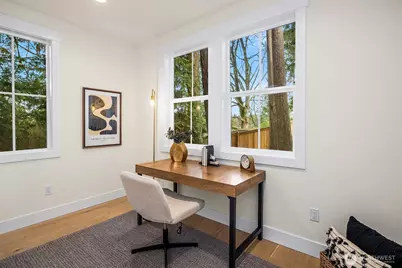 11814 NE 103rd Place, Kirkland, WA 98033 - Photo 9