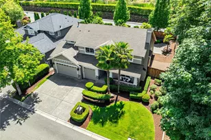 25817 NE 4th Pl, Sammamish, WA 98074 - Photo 39