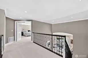 25817 NE 4th Pl, Sammamish, WA 98074 - Photo 21