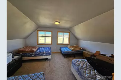 24414 Seven Springs Dairy Road E, Harrington, WA 99134 - Photo 11