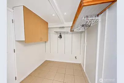 6950 24th Avenue SW, Seattle, WA 98106 - Photo 23