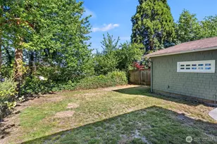 4754 4th Ave NE, Seattle, WA 98105 - Photo 27