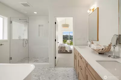 3442 13th Avenue W #A, Seattle, WA 98119 - Photo 17