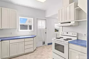 3614 24th St, Everett, WA 98201 - Photo 7