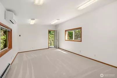 4835 Forest Avenue SE, Mercer Island, WA 98040 - Photo 27