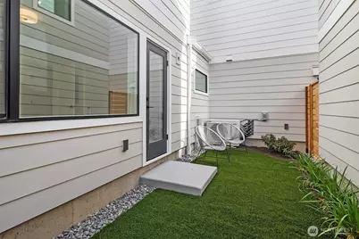 3446 13th Avenue W #B, Seattle, WA 98119 - Photo 21