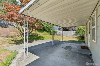 10235 33rd Avenue SW, Seattle, WA 98146 - Photo 11