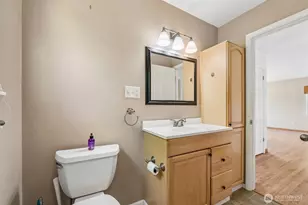 10235 33rd Ave SW, Seattle, WA 98146 - Photo 7