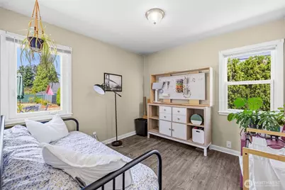 808 S Hawthorne Street, Tacoma, WA 98465 - Photo 9