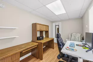 808 S Hawthorne St, Tacoma, WA 98465 - Photo 17