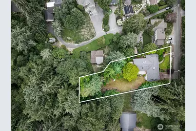10796 Manitou Beach Drive NE, Bainbridge Island, WA 98110 - Photo 29