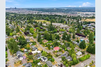 8848 13th Avenue SW, Seattle, WA 98106 - Photo 33