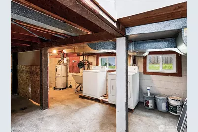 8848 13th Avenue SW, Seattle, WA 98106 - Photo 17
