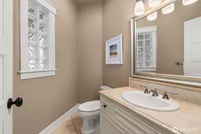 4725 Bayshore Lane NW, Olympia, WA 98502 - Photo 13