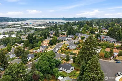 555 Windsor Place NE, Renton, WA 98056 - Photo 33