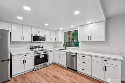1508 NE Brockman Place, Seattle, WA 98125 - Photo 7
