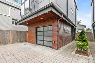 2050 NW 64th St, Seattle, WA 98107 - Photo 5