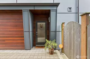 2050 NW 64th St, Seattle, WA 98107 - Photo 7