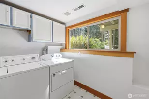 7750 NE Bergman Rd, Bainbridge Island, WA 98110 - Photo 33