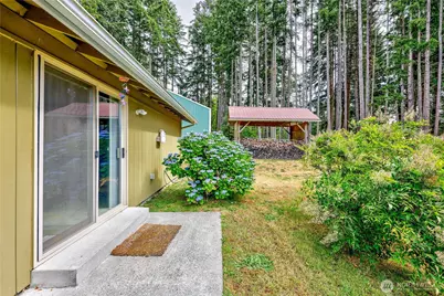 7750 NE Bergman Road, Bainbridge Island, WA 98110 - Photo 9