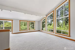 7750 NE Bergman Rd, Bainbridge Island, WA 98110 - Photo 17