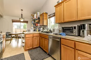 18339 71st Ave E, Puyallup, WA 98375 - Photo 7