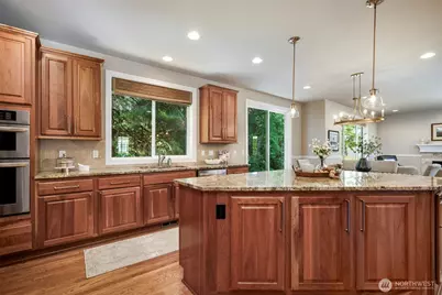 13563 NE 202nd Street, Woodinville, WA 98072 - Photo 7