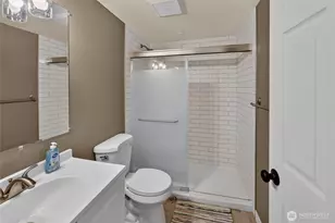2418 S Chase St, Port Angeles, WA 98362 - Photo 21